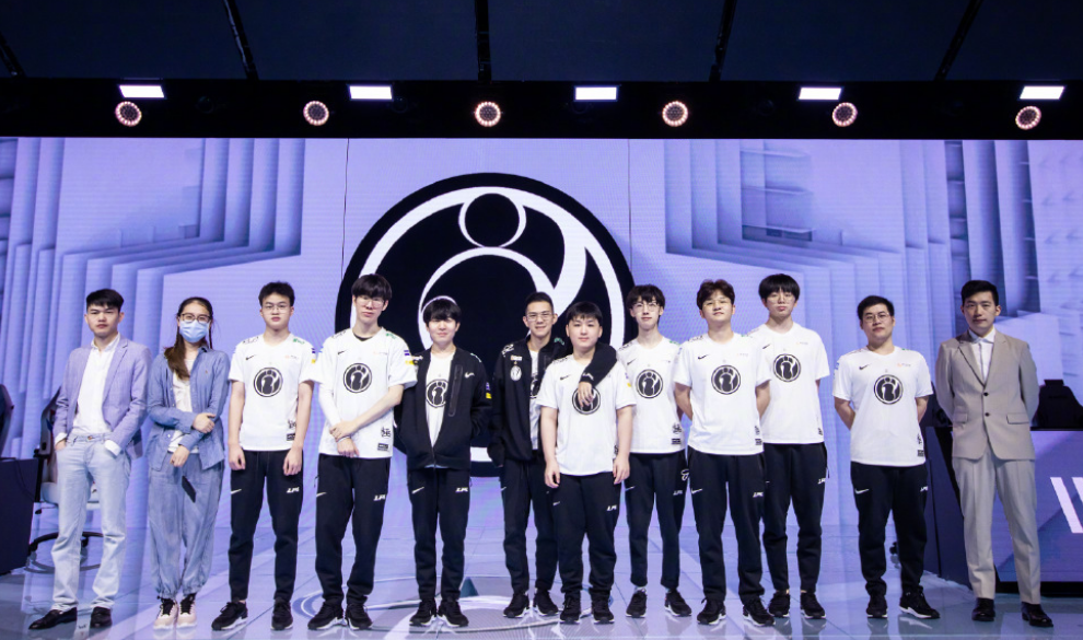 为卡马庆生 为卡马庆生